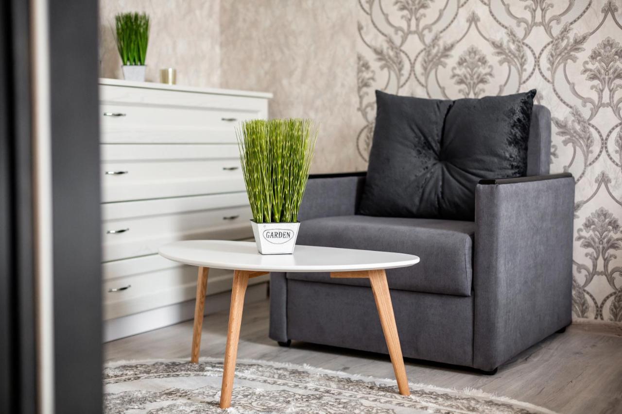 Alfa Apartments Krekhivska 11 Lviv Ngoại thất bức ảnh