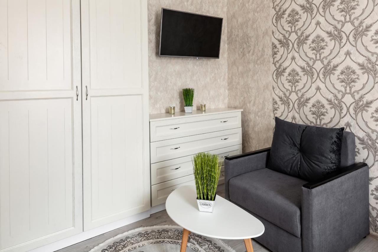 Alfa Apartments Krekhivska 11 Lviv Ngoại thất bức ảnh